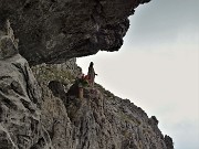 41 La bella Madonnina al termine del ripido Canalino dei sassi